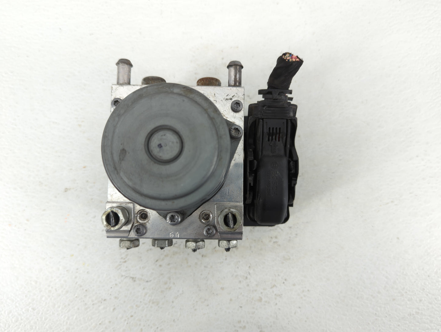 2014-2015 Buick Lacrosse ABS Pump Control Module Replacement P/N:23430470 Fits Fits 2014 2015 OEM Used Auto Parts - Oemuseda