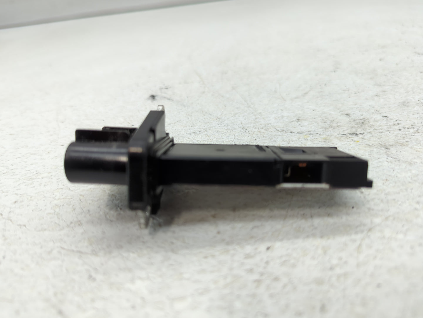 2010-2016 Buick Lacrosse Mass Air Flow Meter Maf - Oemusedautoparts1.com
