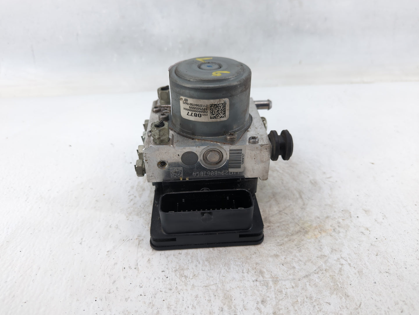 2014-2015 Buick Lacrosse ABS Pump Control Module Replacement P/N:23210877 Fits Fits 2014 2015 OEM Used Auto Parts - Oemuseda