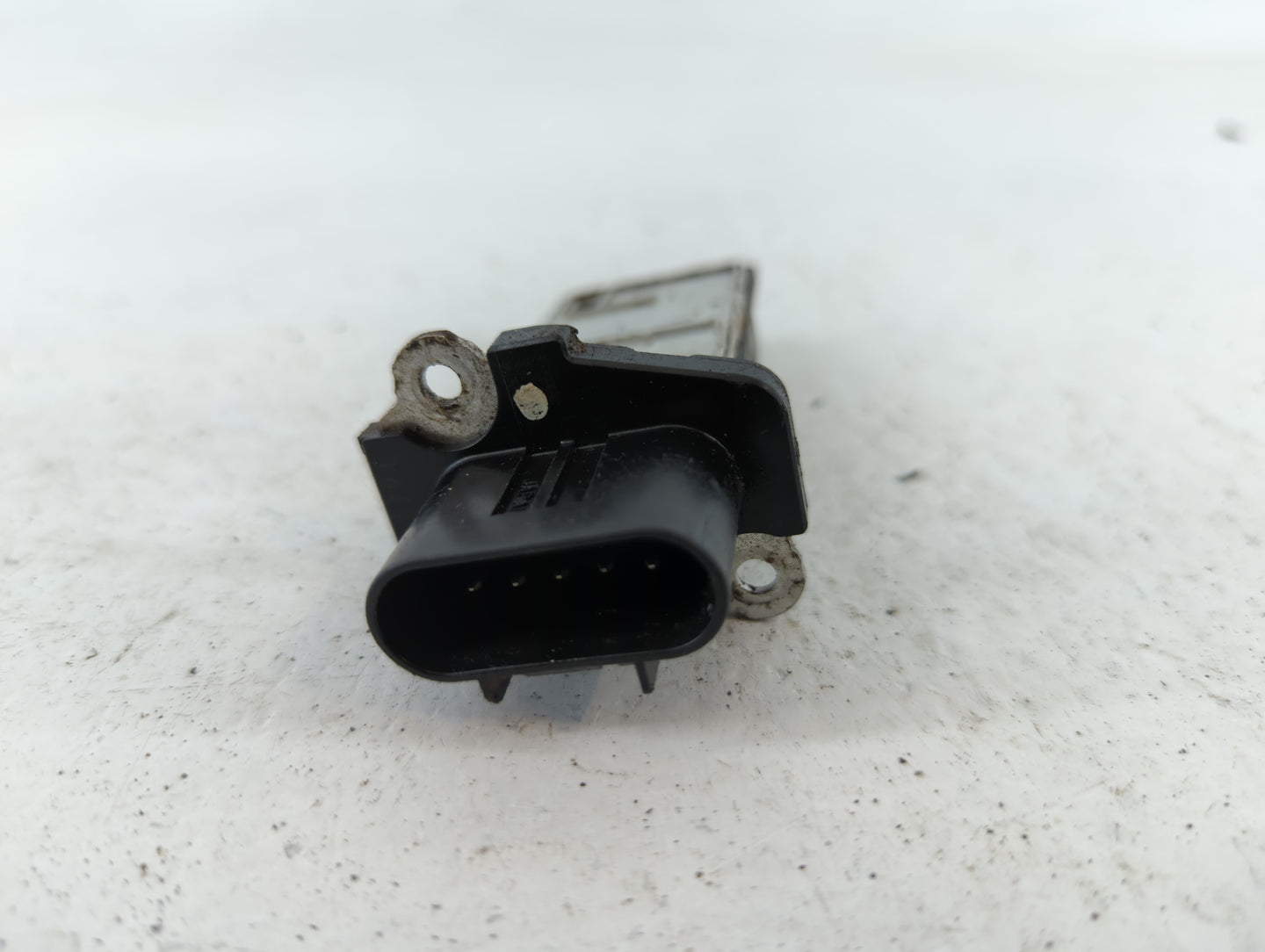 2010-2016 Buick Lacrosse Mass Air Flow Meter Maf - Oemusedautoparts1.com