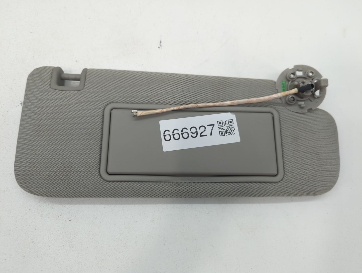 2010-2015 Buick Lacrosse Sun Visor Shade Replacement Passenger Right Mirror Fits Fits 2010 2011 2012 2013 2014 2015 OEM Used