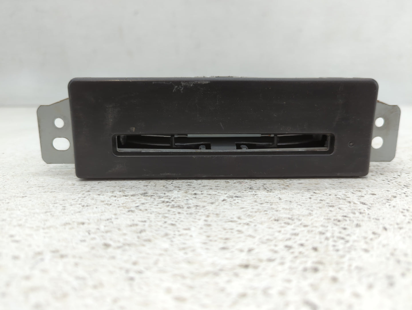 2014 Buick Lacrosse Radio AM FM Cd Player Receiver Replacement P/N:13590747 Fits Fits 2013 2015 OEM Used Auto Parts - Oemuse