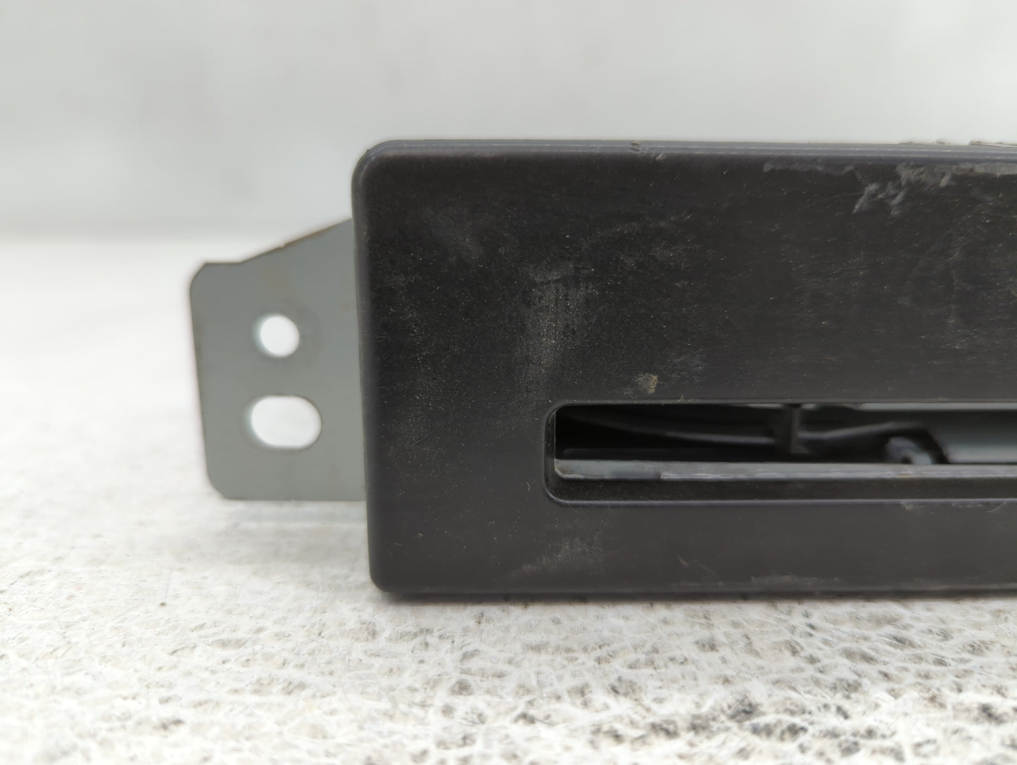 2014 Buick Lacrosse Radio AM FM Cd Player Receiver Replacement P/N:13590747 Fits Fits 2013 2015 OEM Used Auto Parts - Oemuse