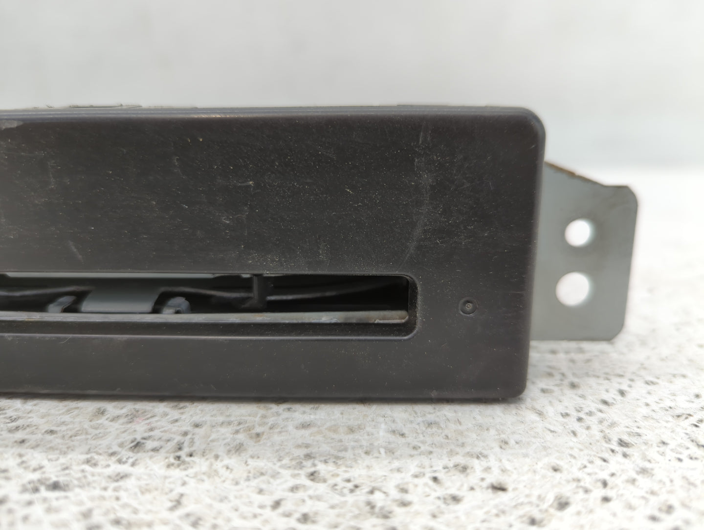 2014 Buick Lacrosse Radio AM FM Cd Player Receiver Replacement P/N:13590747 Fits Fits 2013 2015 OEM Used Auto Parts - Oemuse