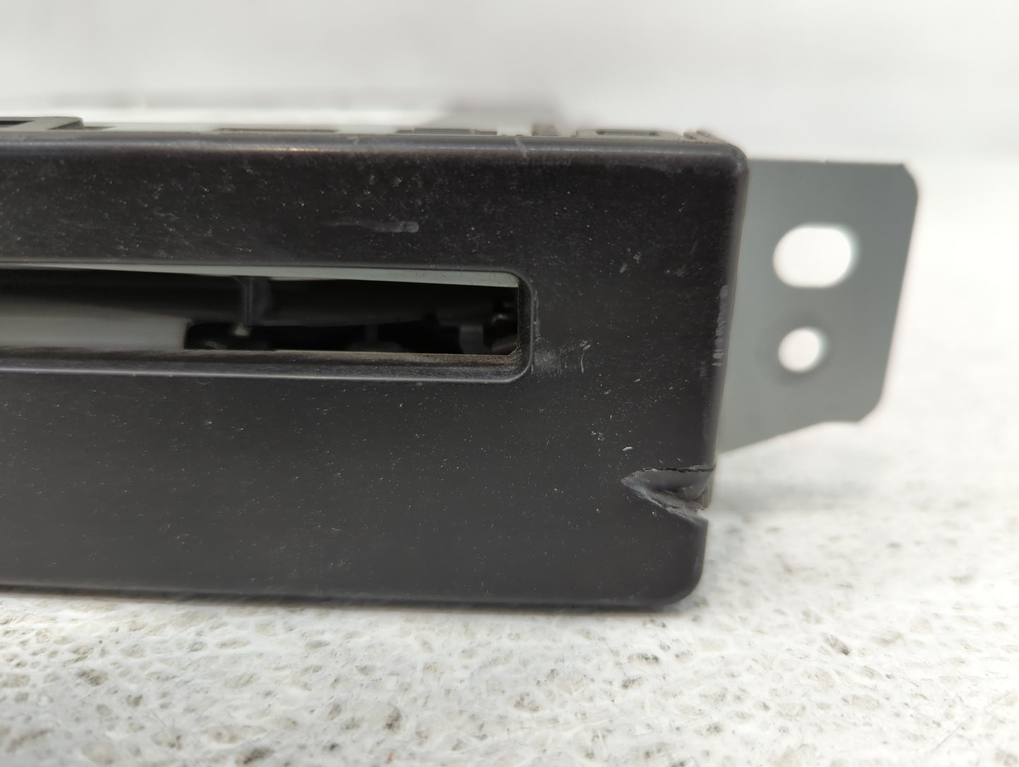2014-2014 Buick Lacrosse Am Fm Cd Player Radio Receiver - Oemusedautoparts1.com