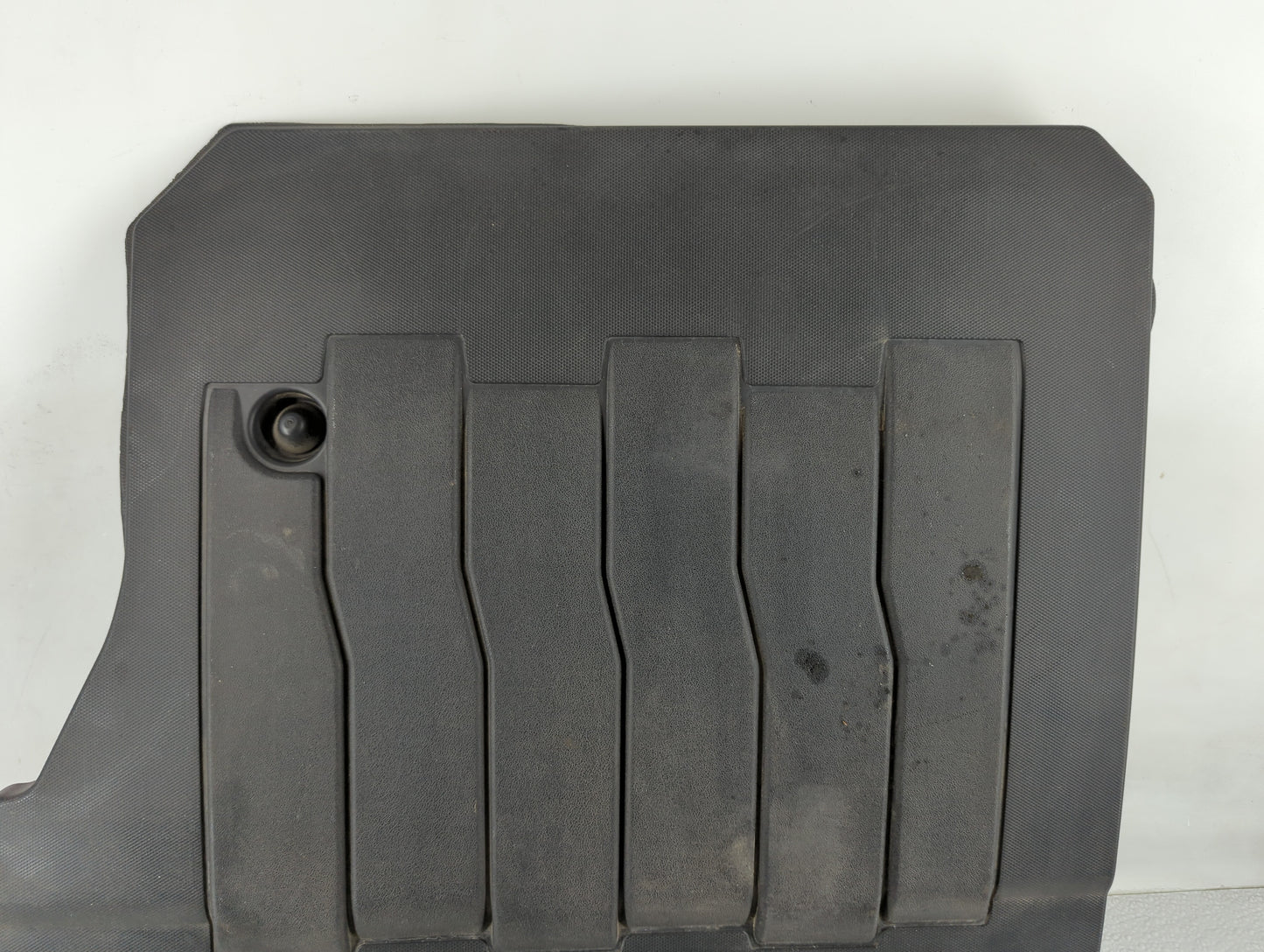 2014 Buick Lacrosse Engine Cover - Oemusedautoparts1.com