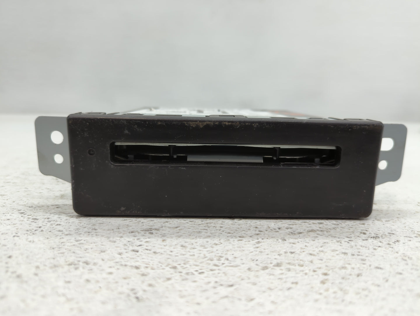 2014-2014 Buick Lacrosse Am Fm Cd Player Radio Receiver - Oemusedautoparts1.com