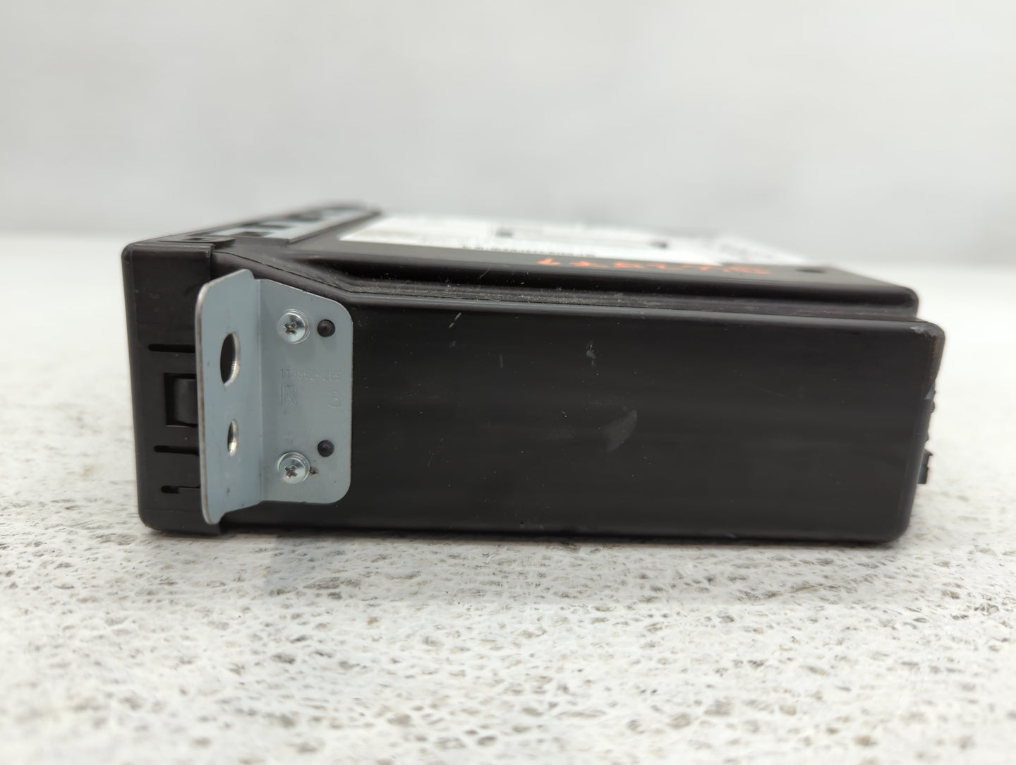 2014-2014 Buick Lacrosse Am Fm Cd Player Radio Receiver - Oemusedautoparts1.com