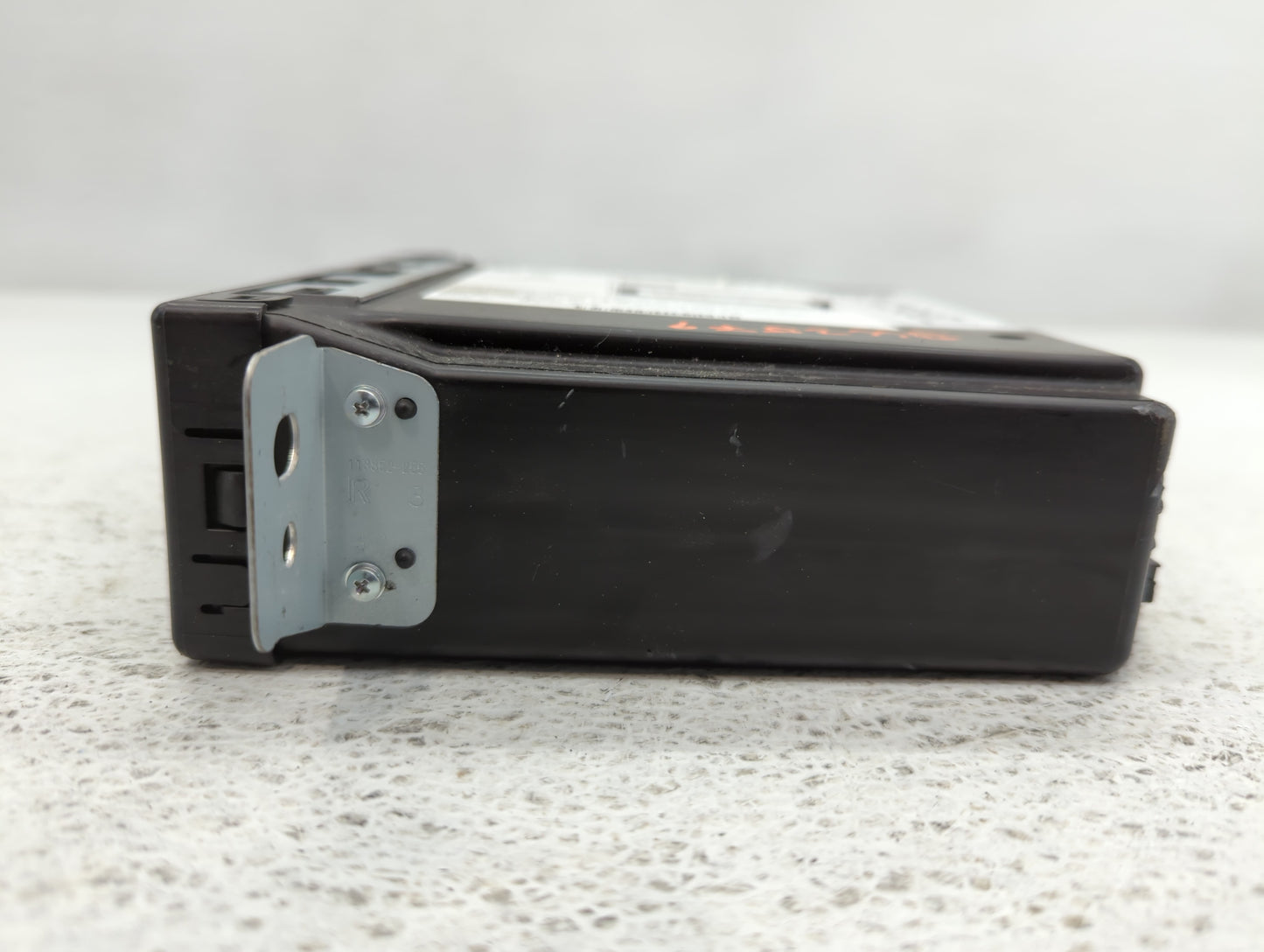 2014-2014 Buick Lacrosse Am Fm Cd Player Radio Receiver - Oemusedautoparts1.com