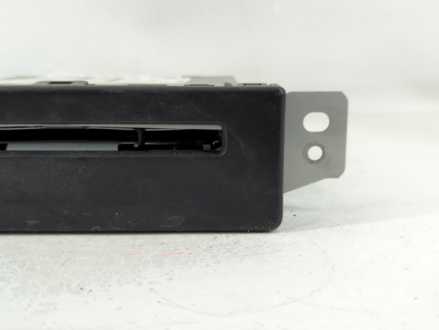 2014 Buick Lacrosse Radio AM FM Cd Player Receiver Replacement P/N:13590747 Fits Fits 2013 2015 OEM Used Auto Parts - Oemuse