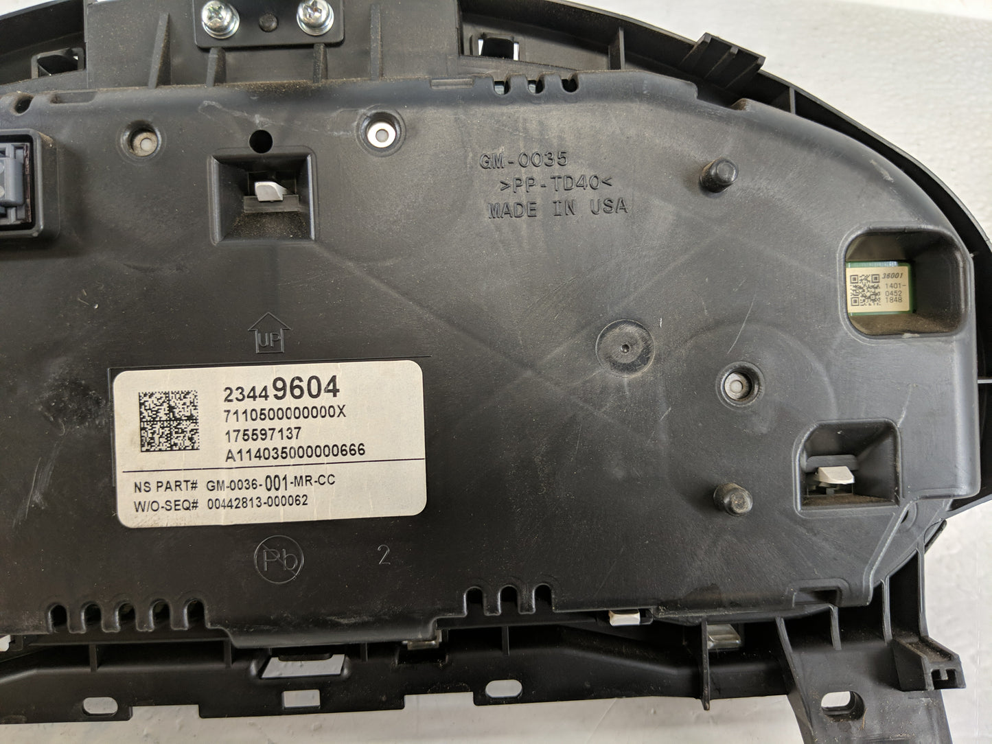 2014 Buick Regal Instrument Cluster Speedometer Gauges P/N:23449604 Fits OEM Used Auto Parts - Oemusedautoparts1.com