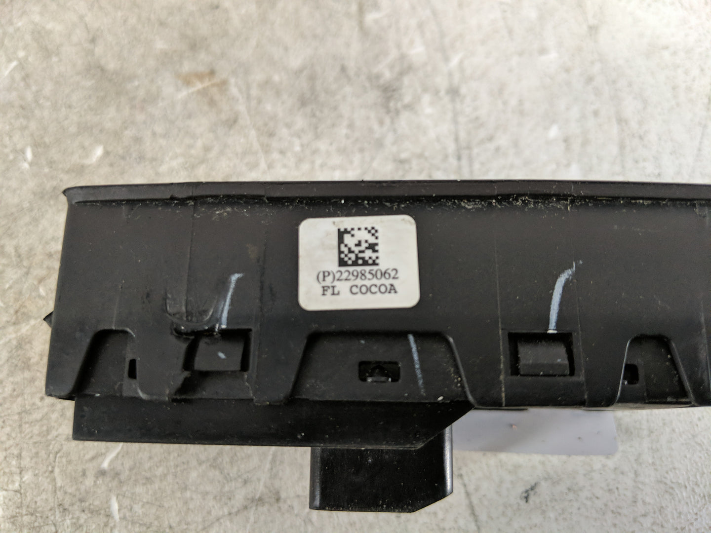 2014-2017 Buick Regal Master Power Window Switch Replacement Driver Side Left P/N:22985062 22985063 Fits OEM Used Auto Parts