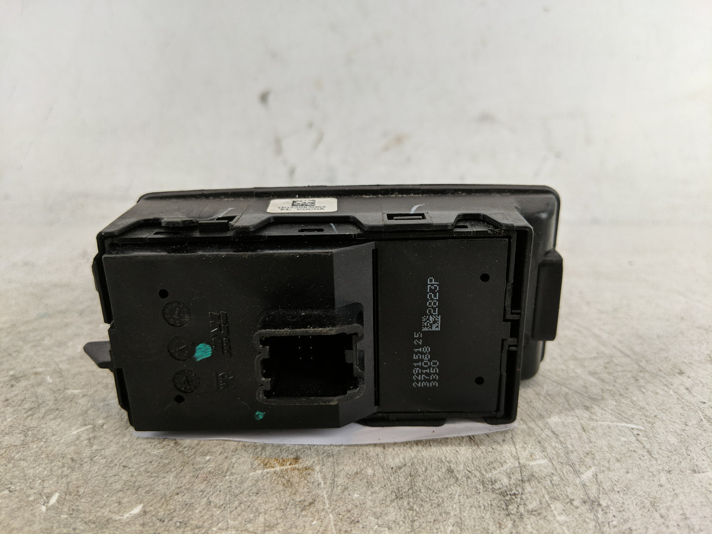 2014-2017 Buick Regal Master Power Window Switch Replacement Driver Side Left P/N:22985062 22985063 Fits OEM Used Auto Parts