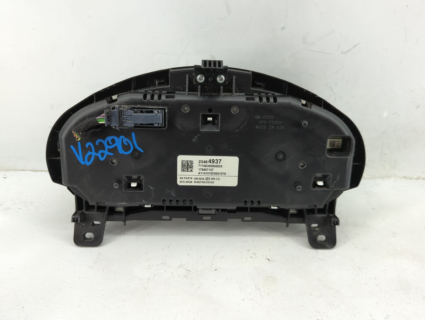 2014 Buick Regal Instrument Cluster Speedometer Gauges P/N:175597137 23464937 Fits OEM Used Auto Parts - Oemusedautoparts1.c