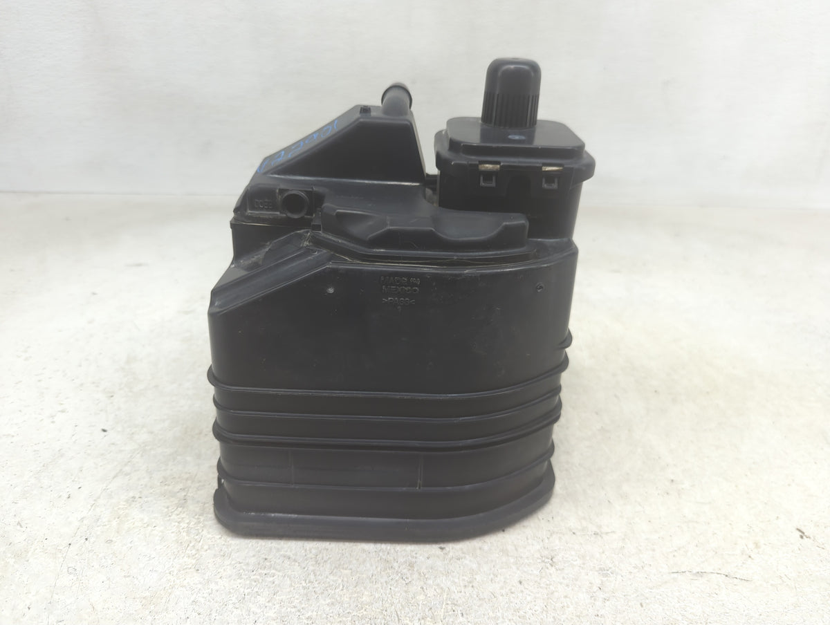 2014 Buick Regal Fuel Vapor Charcoal Canister 1392389 - Oemusedautoparts1.com