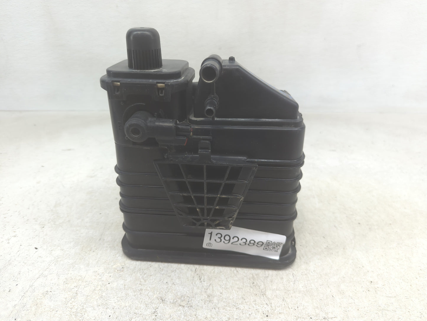 2014 Buick Regal Fuel Vapor Charcoal Canister - Oemusedautoparts1.com