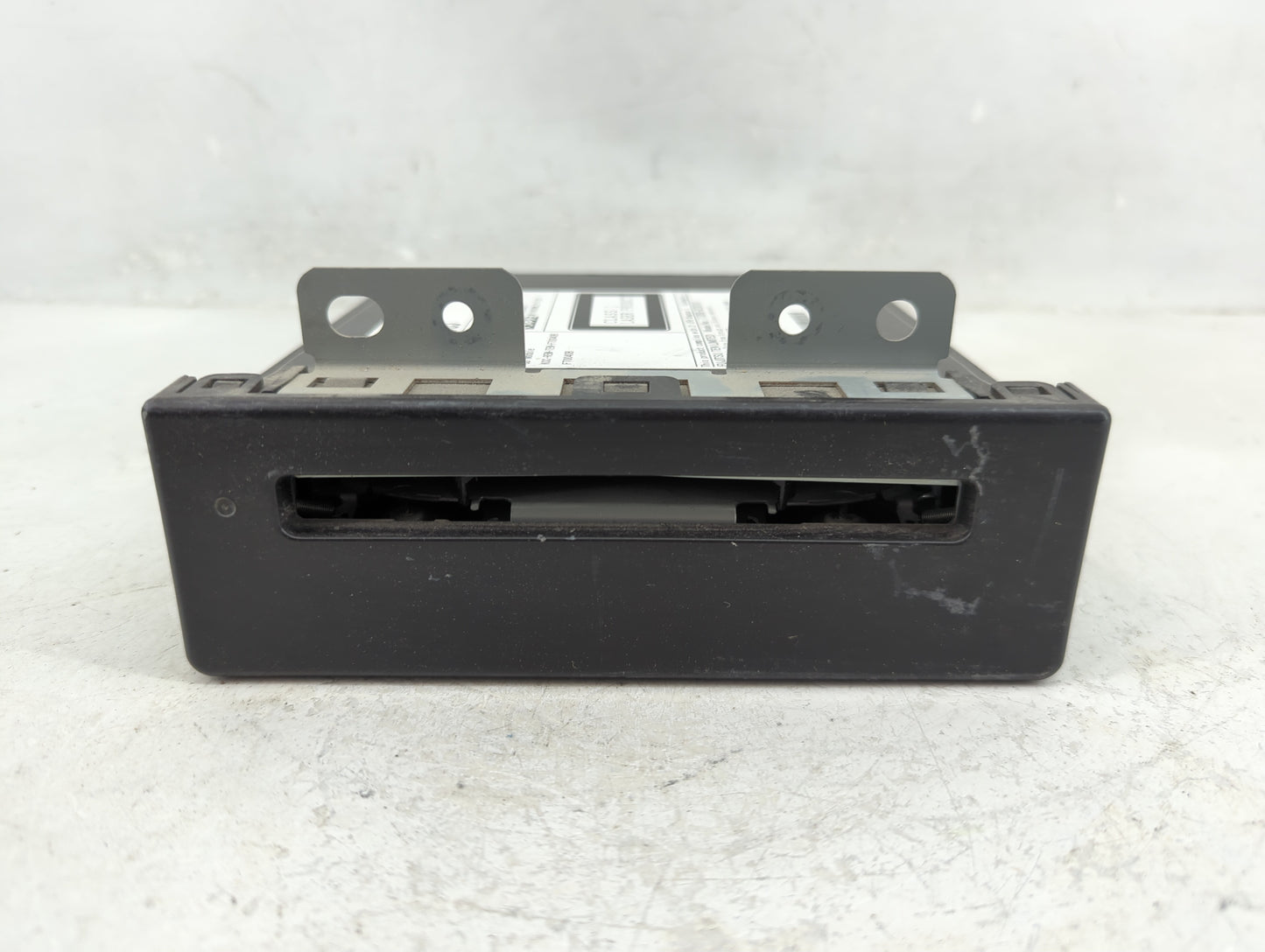 2014 Buick Regal Radio AM FM Cd Player Receiver Replacement P/N:654595453 13590746 Fits OEM Used Auto Parts - Oemusedautopar