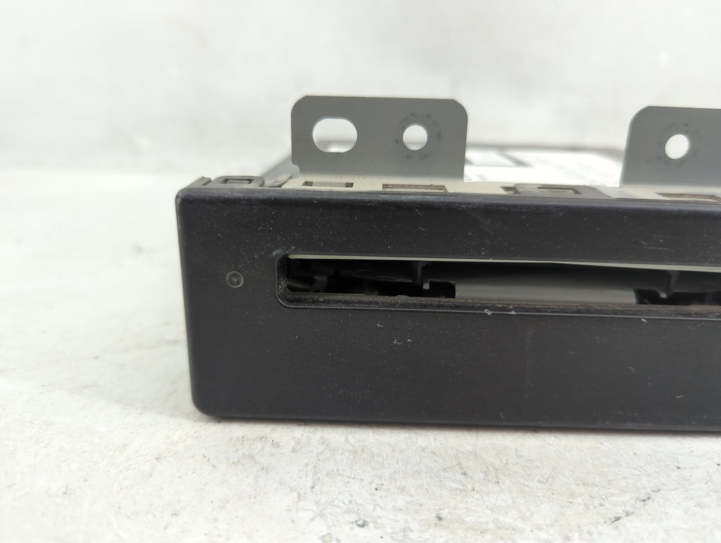 2014 Buick Regal Radio AM FM Cd Player Receiver Replacement P/N:654595453 13590746 Fits OEM Used Auto Parts - Oemusedautopar