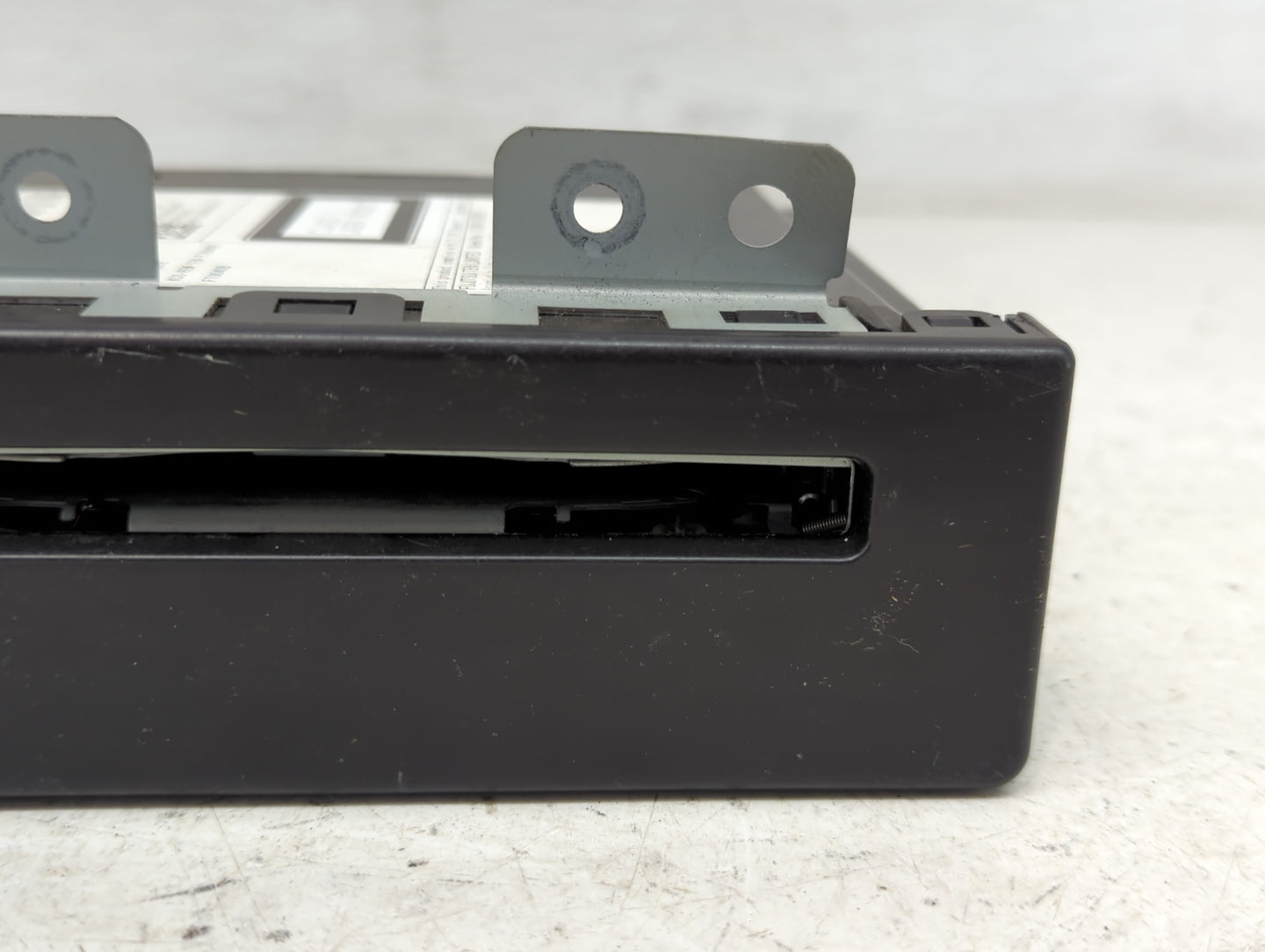 2014 Buick Regal Radio AM FM Cd Player Receiver Replacement P/N:13590746 FT0040B Fits Fits 2015 OEM Used Auto Parts - Oemuse