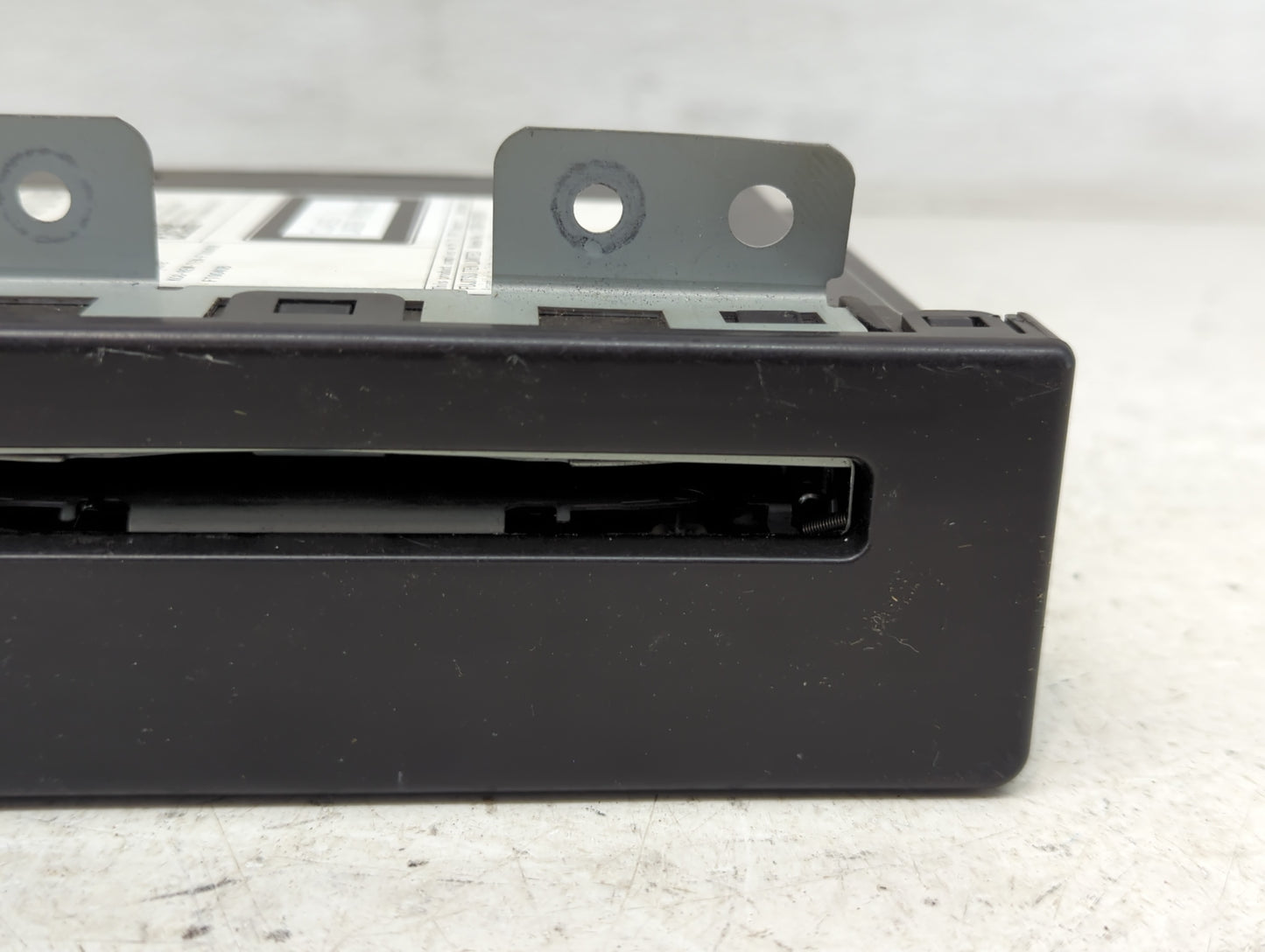 2014 Buick Regal Radio AM FM Cd Player Receiver Replacement P/N:13590746 FT0040B Fits Fits 2015 OEM Used Auto Parts - Oemuse