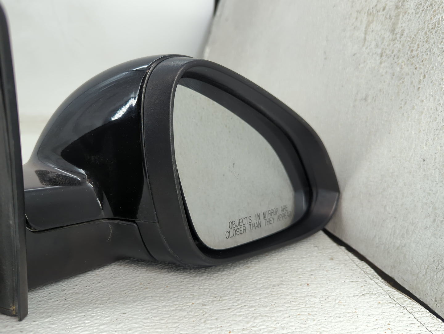 2012-2017 Buick Regal Passenger Side View Mirror - Right Door Mirror OEM Used - Oemusedautoparts1.com
