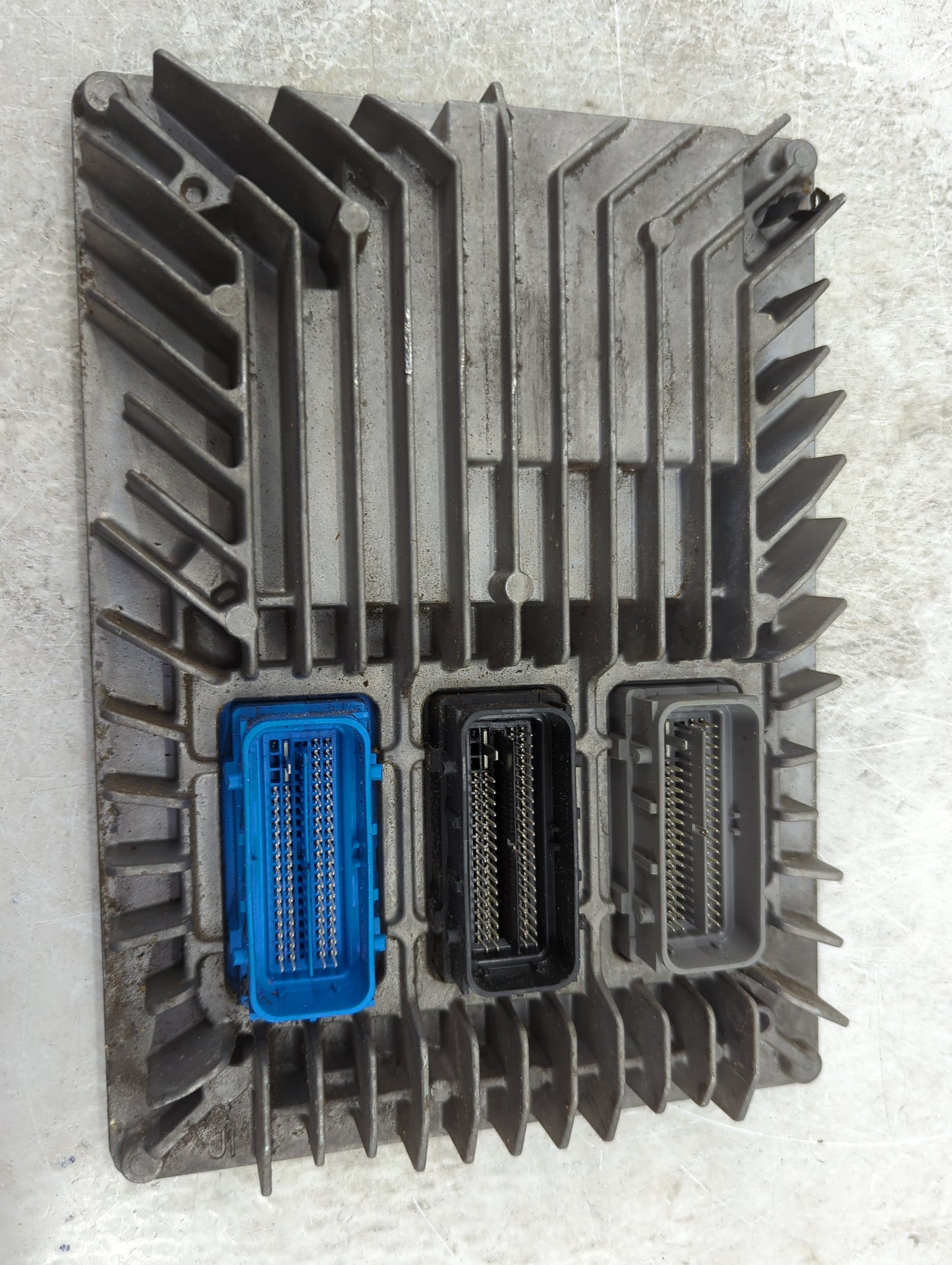 2013-2016 Buick Regal PCM Engine Control Computer ECU ECM PCU OEM P/N:12658498 12653998 Fits Fits 2013 2014 2015 2016 OEM Us