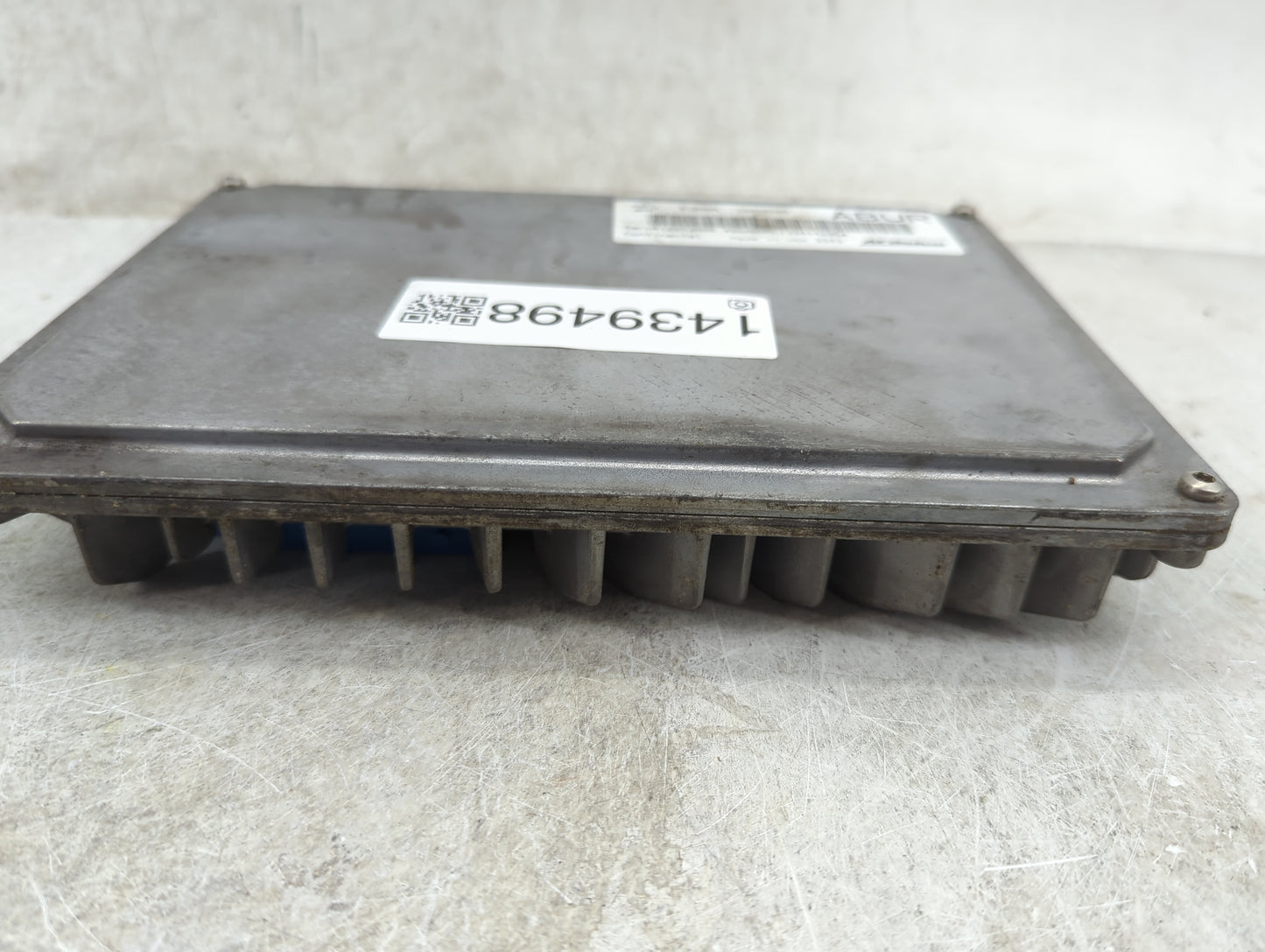 2013-2016 Buick Regal PCM Engine Control Computer ECU ECM PCU OEM P/N:12658498 12653998 Fits Fits 2013 2014 2015 2016 OEM Us