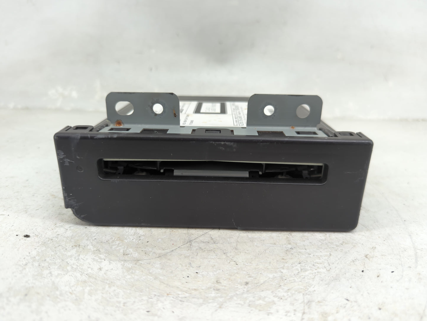 2014 Buick Regal Radio AM FM Cd Player Receiver Replacement P/N:13590746 TG5, 113000-6220C101 Fits Fits 2013 2015 OEM Used A