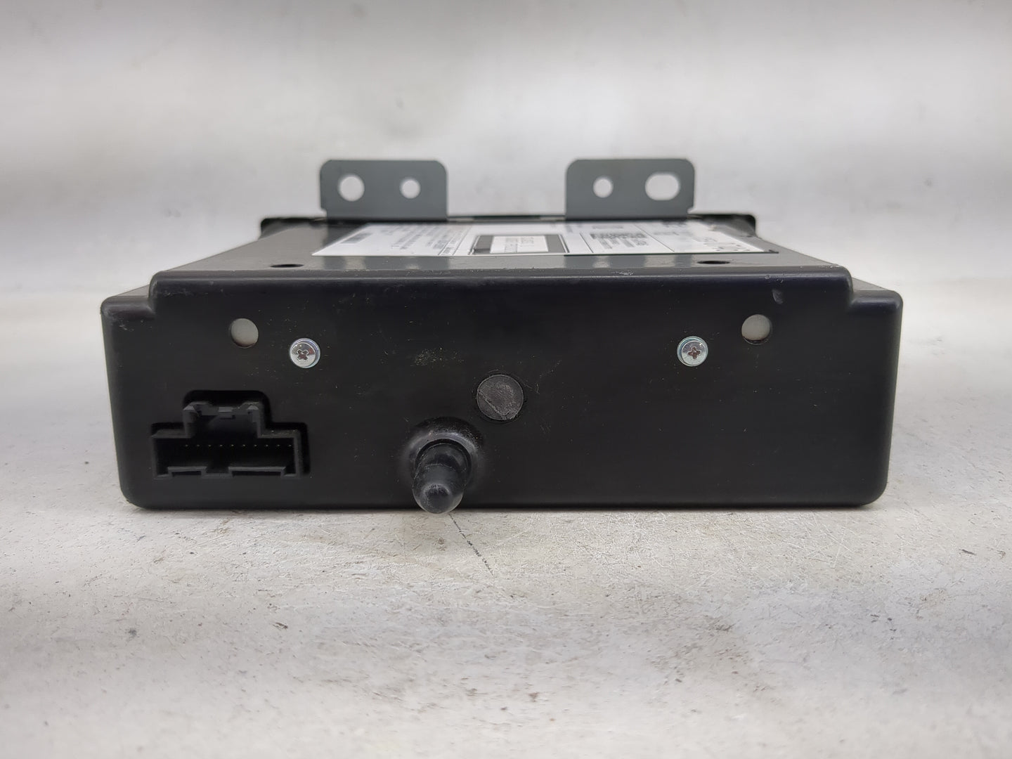 2014 Buick Regal Radio Cd Changer - Oemusedautoparts1.com