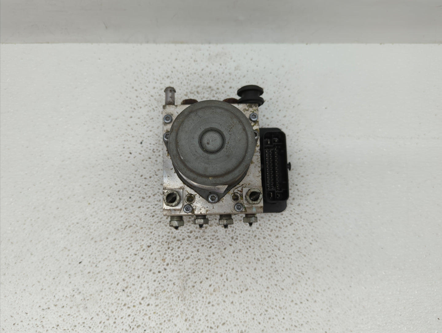 2014-2015 Buick Regal ABS Pump Control Module Replacement P/N:23444527 23430470, 23321781, 23226998, 23227003 Fits Fits 2014