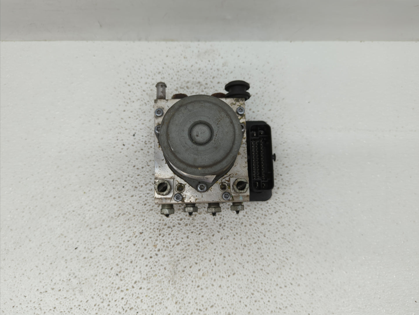 2014-2015 Buick Regal ABS Pump Control Module Replacement P/N:23444527 23430470, 23321781, 23226998, 23227003 Fits Fits 2014