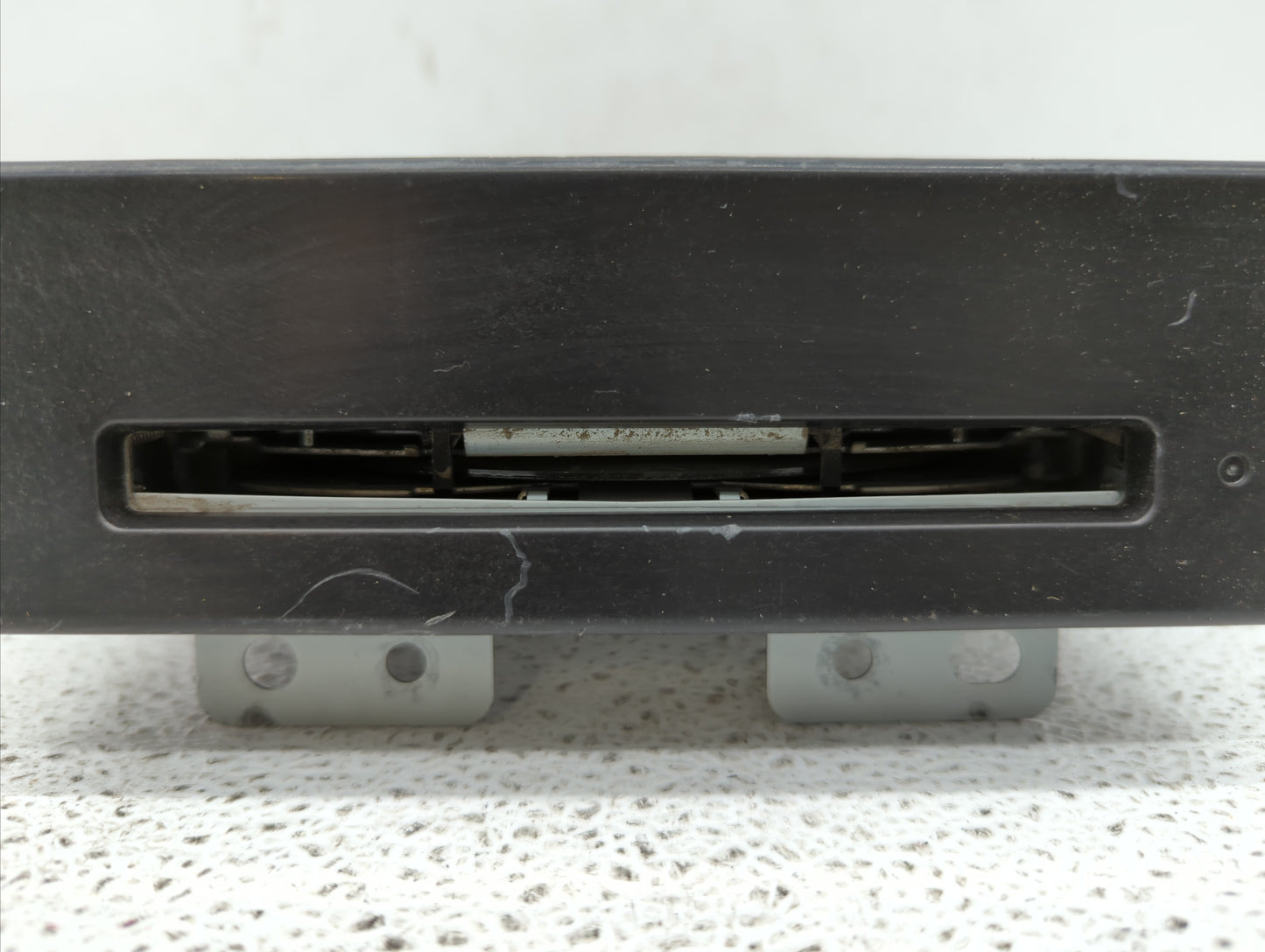 2014 Buick Regal Radio AM FM Cd Player Receiver Replacement P/N:23118961 13590746 Fits Fits 2015 OEM Used Auto Parts - Oemus