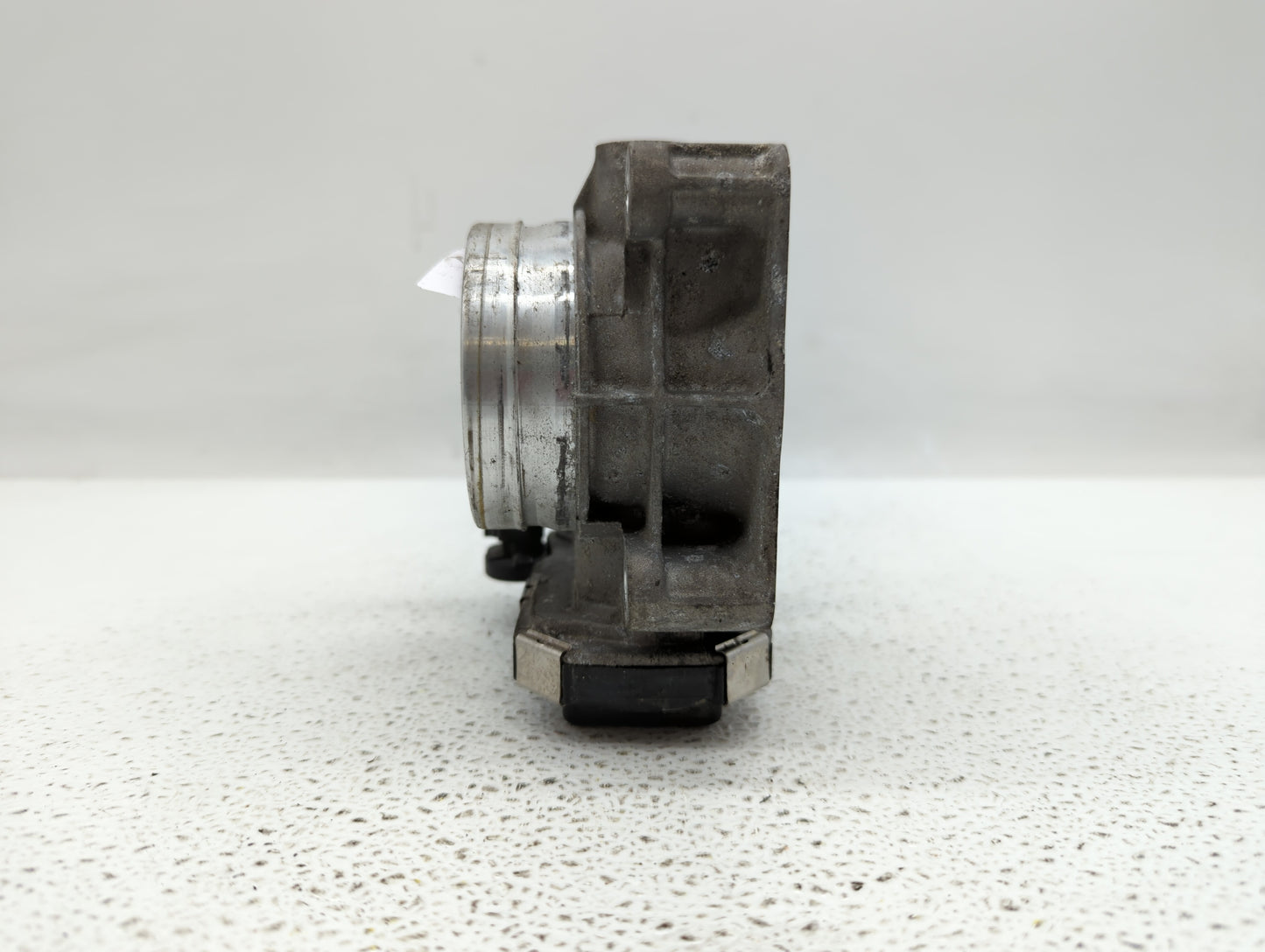 2014-2017 Buick Regal Throttle Body P/N:12670837AA 12681472AA, 12670937AA, 12627067DA Fits Fits 2013 2014 2015 2016 2017 201