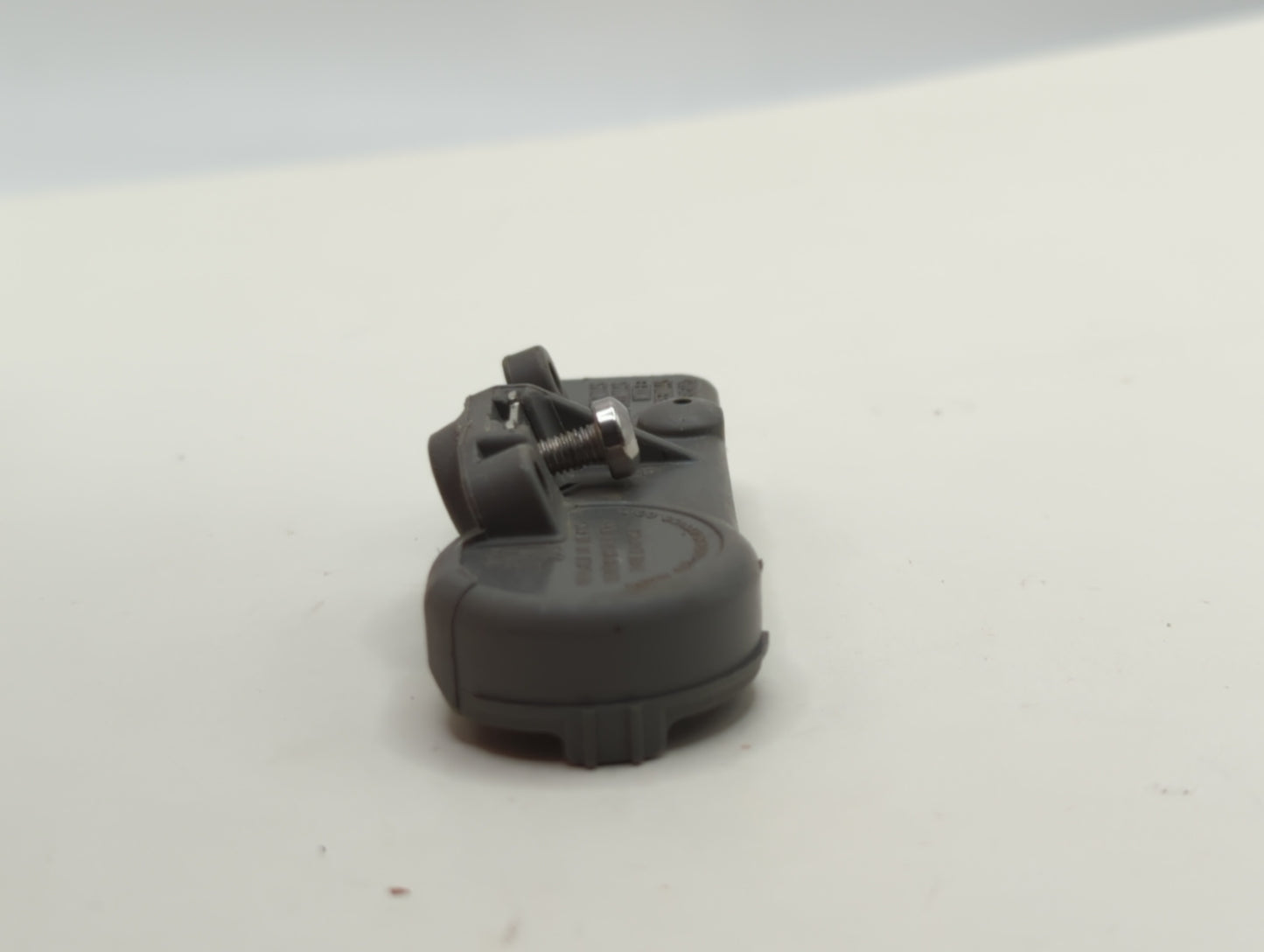 2014 Buick Regal Tire Pressure Monitoring System Sensor Tpms - Oemusedautoparts1.com
