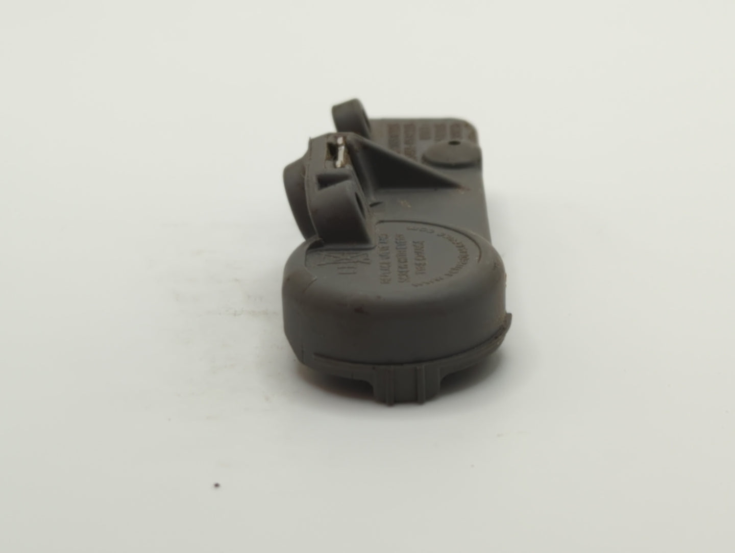 2014 Buick Regal Tire Pressure Monitoring System Sensor Tpms - Oemusedautoparts1.com
