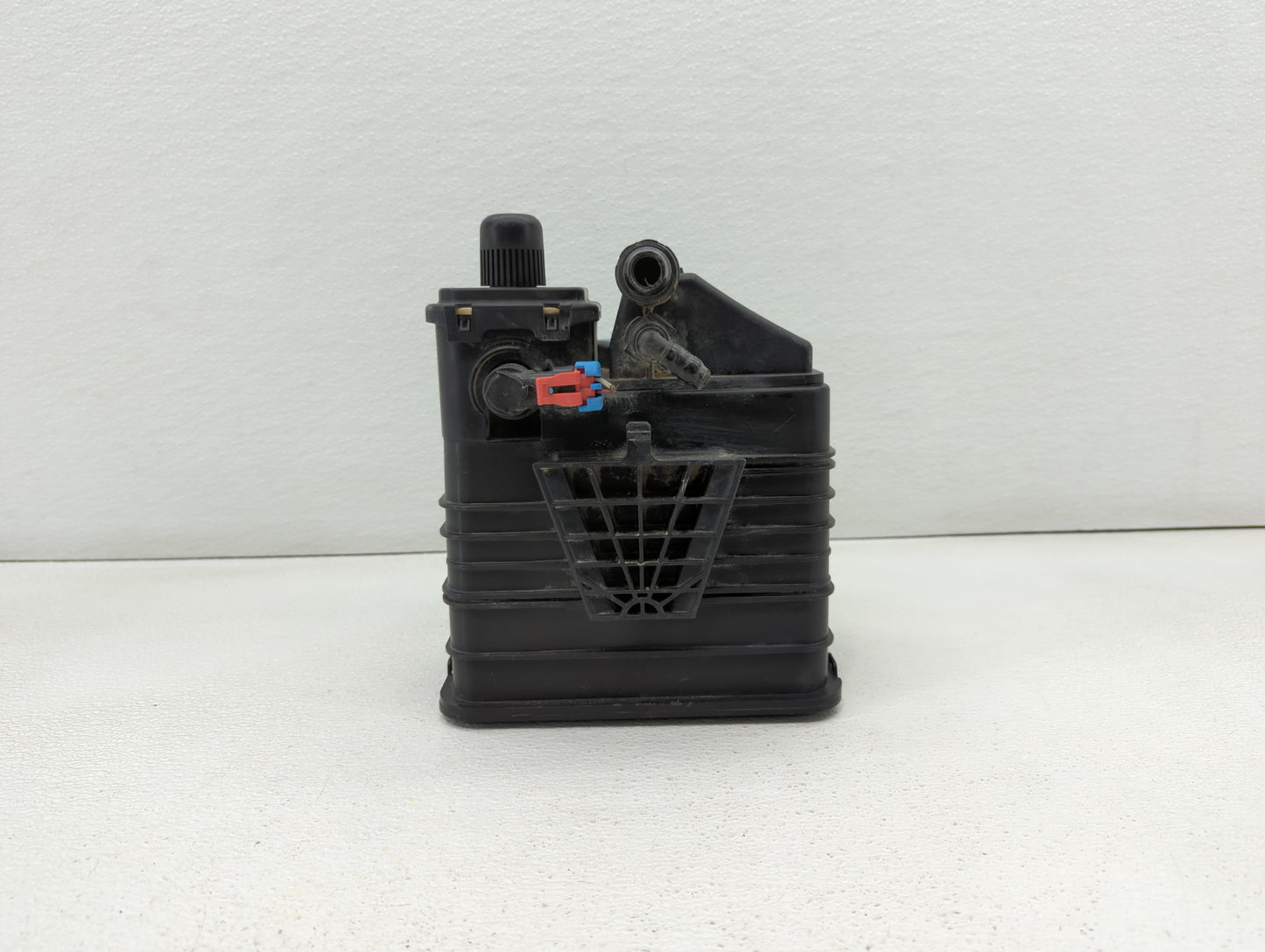 2014 Buick Regal Fuel Vapor Charcoal Canister - Oemusedautoparts1.com