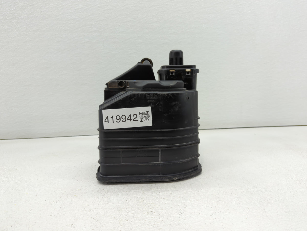 2014 Buick Regal Fuel Vapor Charcoal Canister 419942 - Oemusedautoparts1.com