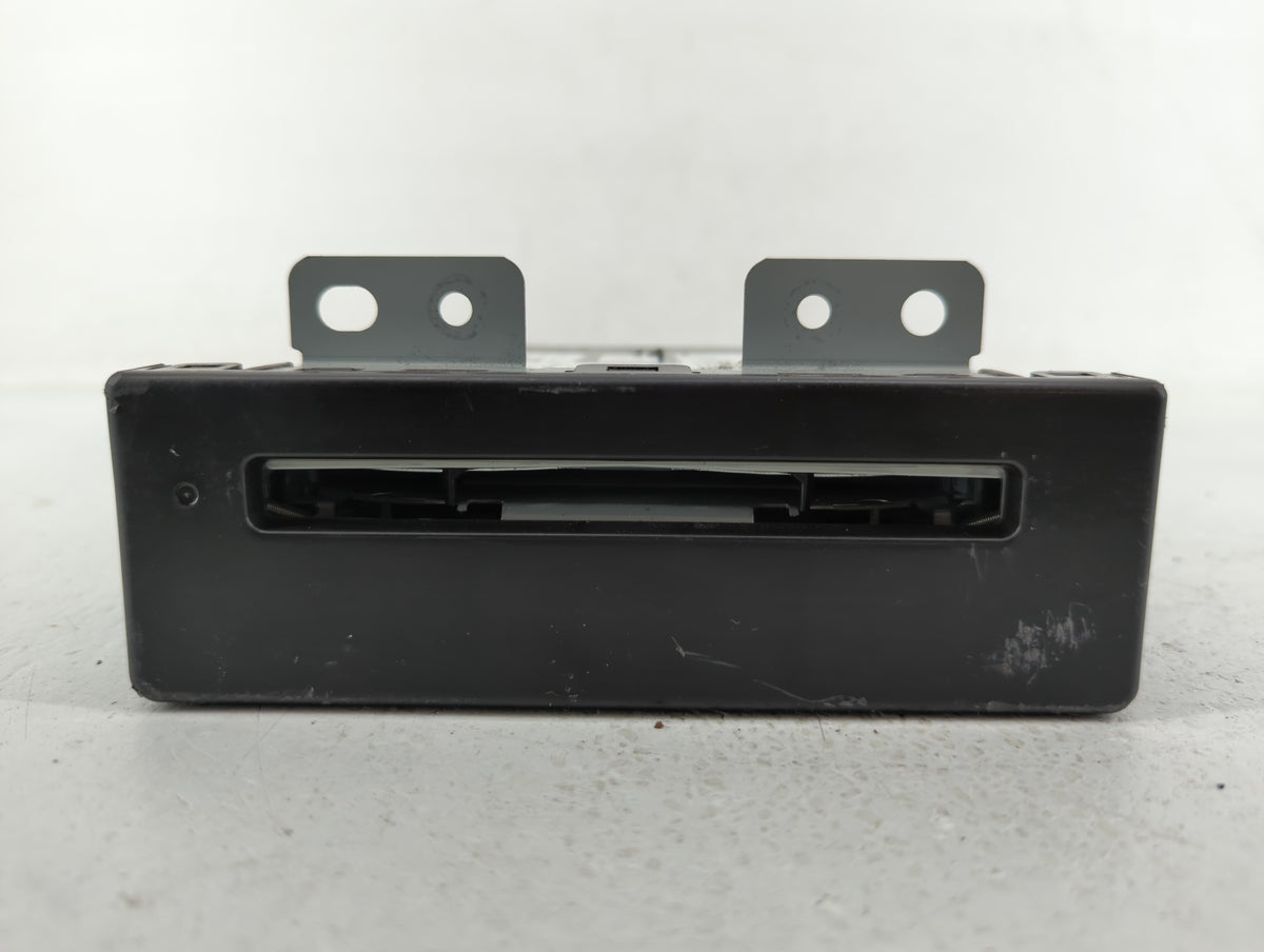 2014-2014 Buick Regal Am Fm Cd Player Radio Receiver 457068 - Oemusedautoparts1.com