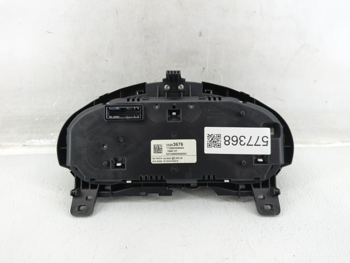 2014 Buick Regal Instrument Cluster Speedometer Gauges P/N:23203676 Fits OEM Used Auto Parts - Oemusedautoparts1.com