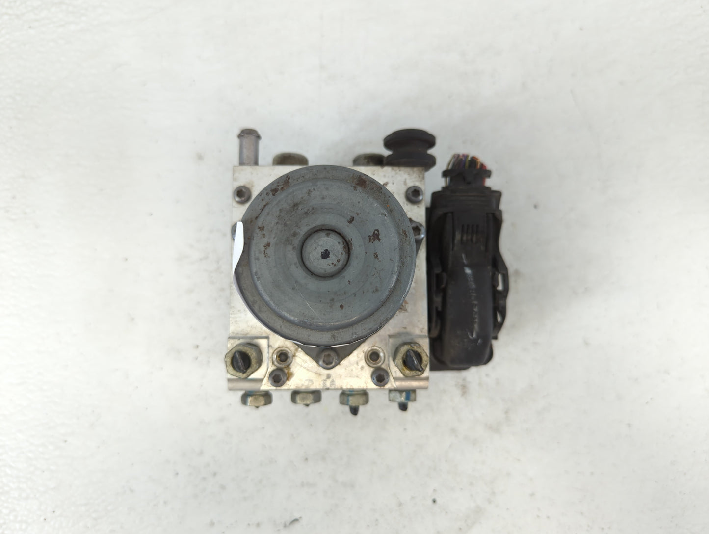 2014-2015 Buick Regal ABS Pump Control Module Replacement P/N:8511207 23430008 Fits Fits 2014 2015 OEM Used Auto Parts - Oem