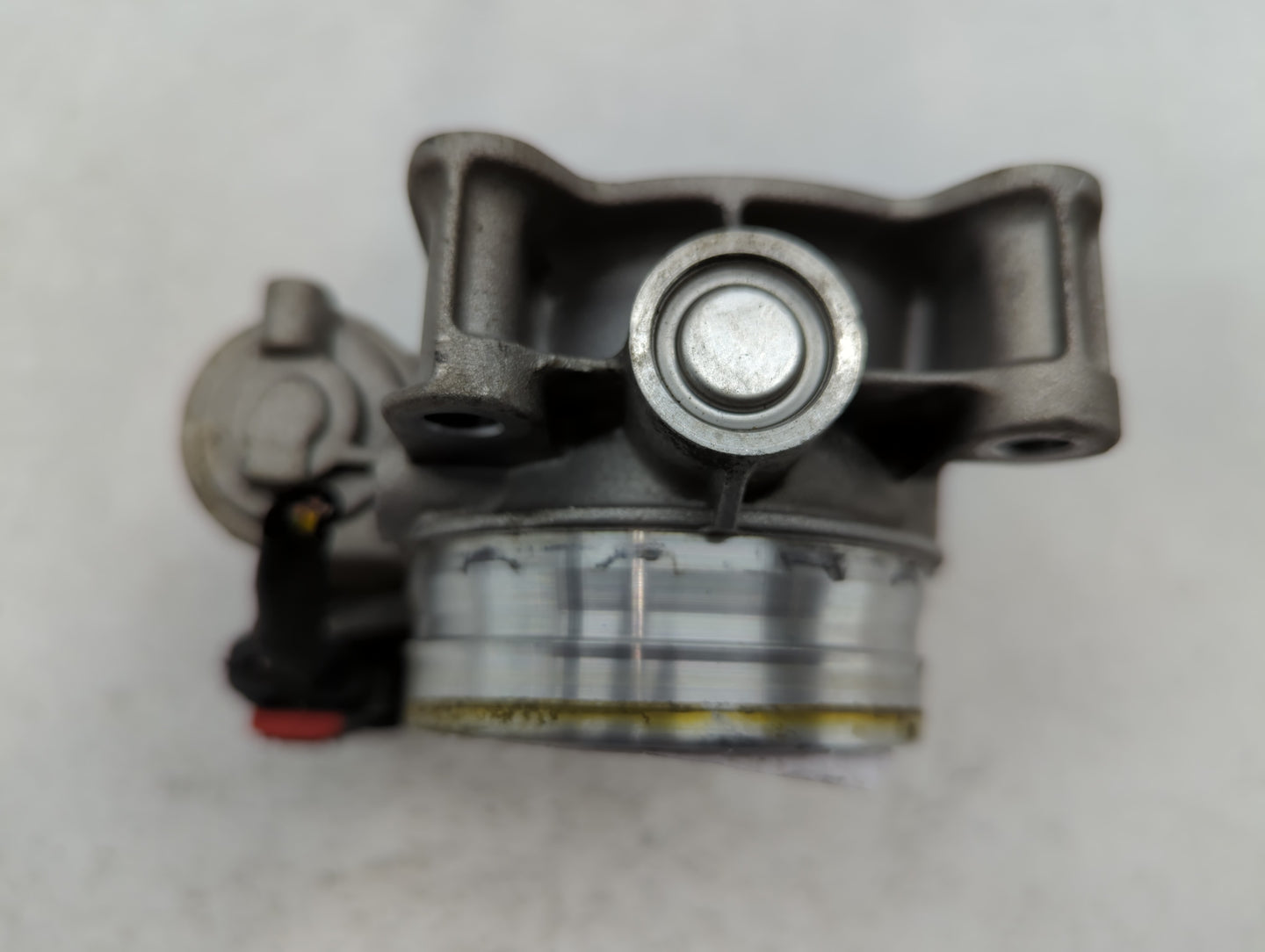 2014-2017 Buick Regal Throttle Body P/N:12627067DA Fits Fits 2013 2014 2015 2016 2017 2018 2019 2020 2021 OEM Used Auto Part