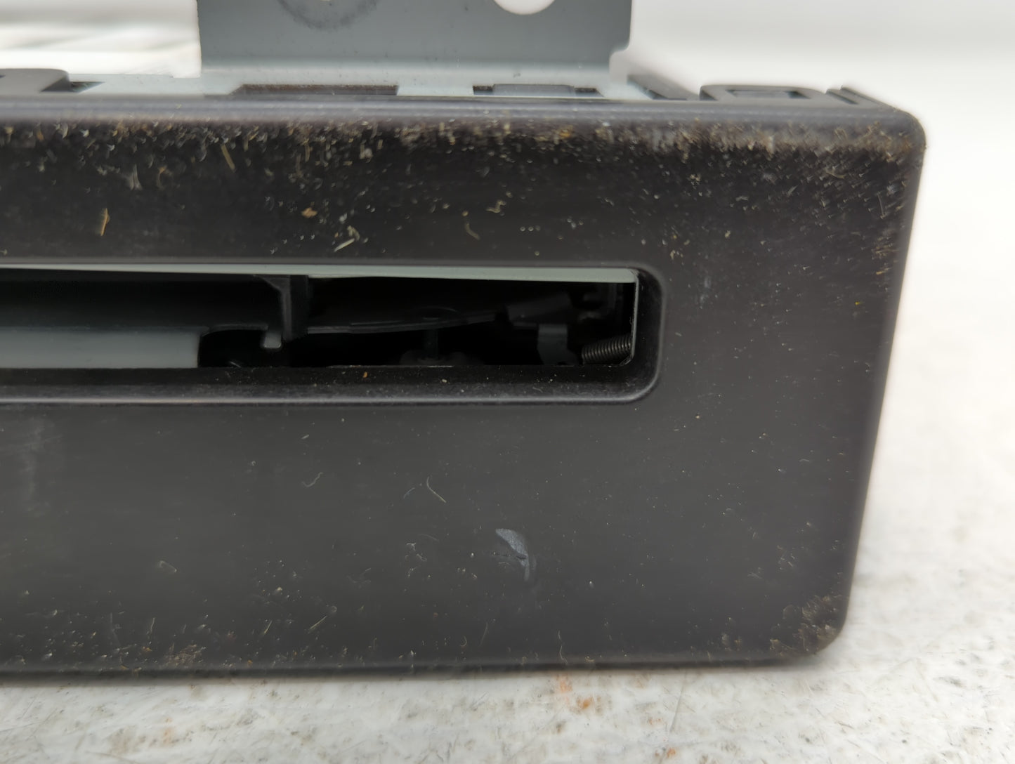 2014 Buick Regal Radio AM FM Cd Player Receiver Replacement P/N:13590746 Fits OEM Used Auto Parts - Oemusedautoparts1.com