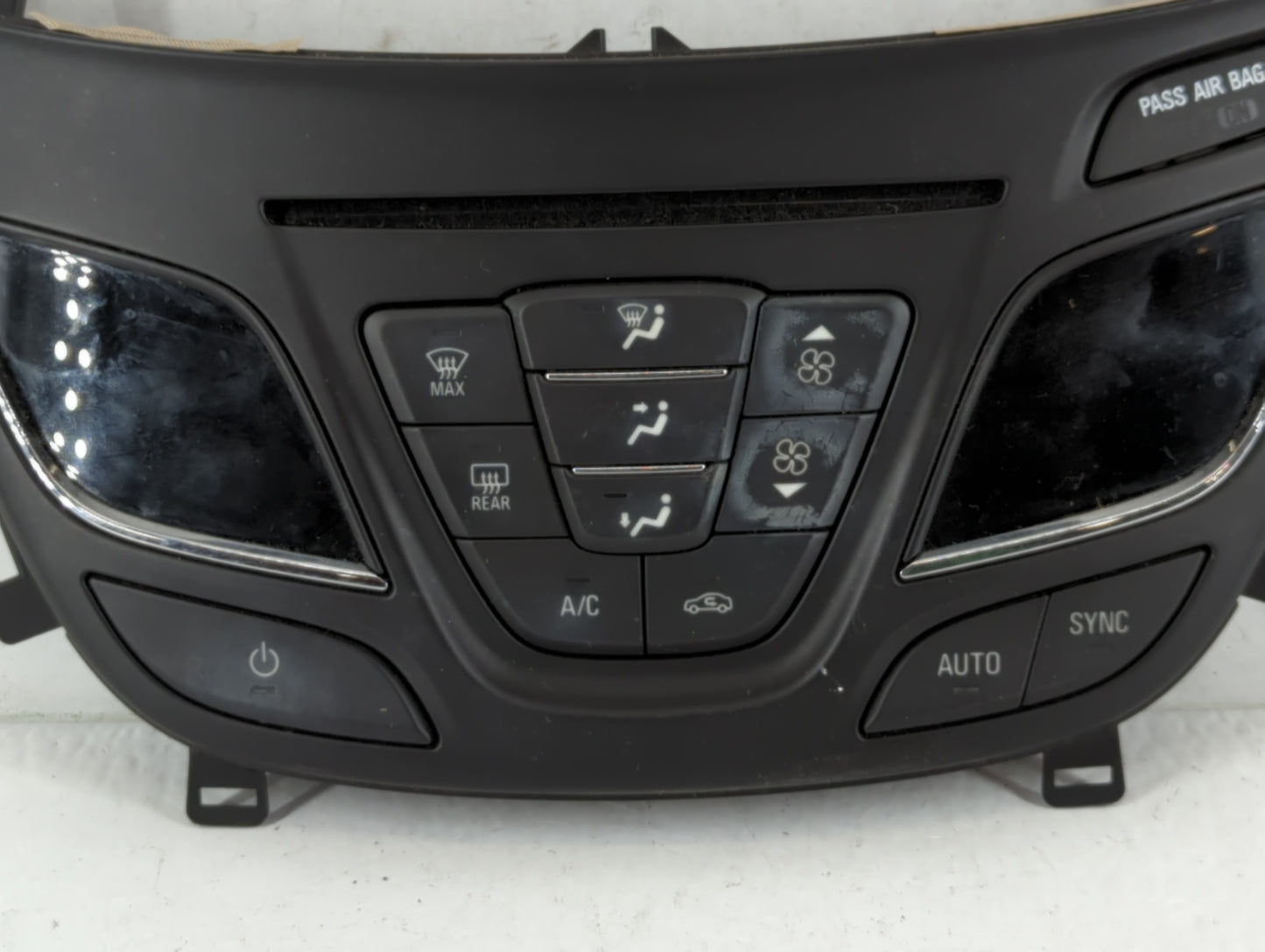 2014-2015 Buick Regal Climate Control Module Temperature AC/Heater Replacement P/N:90802627 Fits Fits 2014 2015 OEM Used Aut