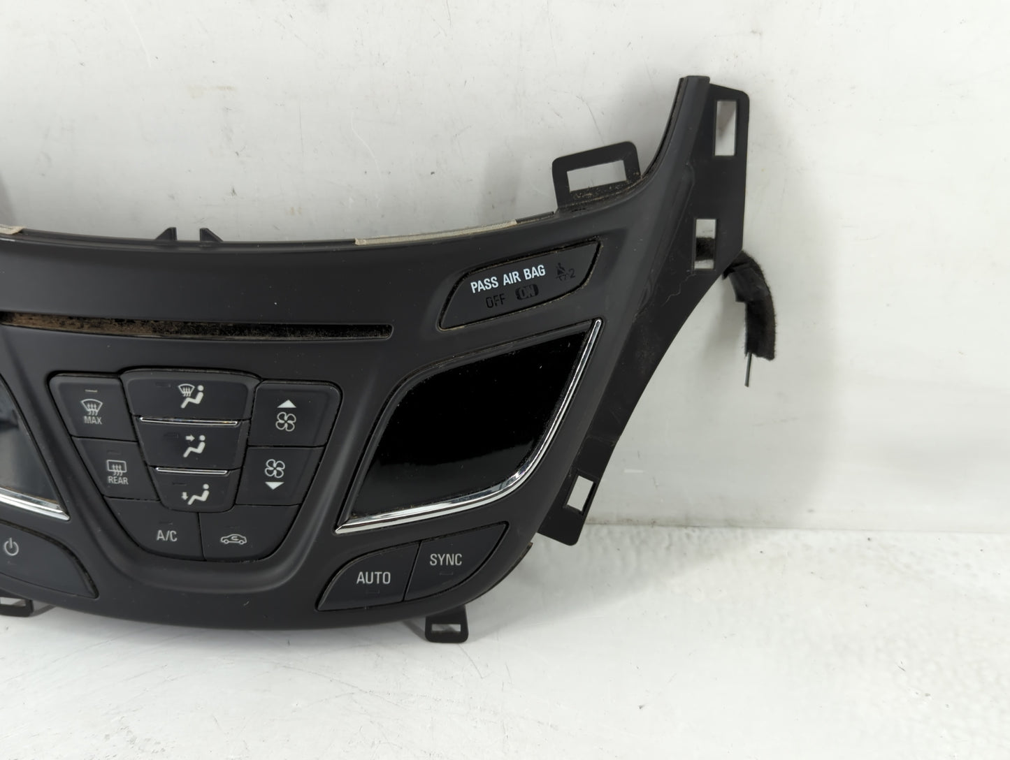 2014-2015 Buick Regal Climate Control Module Temperature AC/Heater Replacement P/N:90802627 Fits Fits 2014 2015 OEM Used Aut