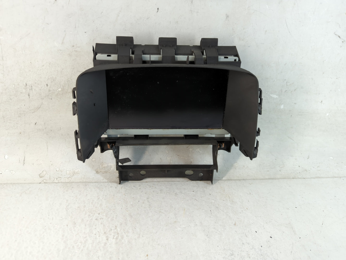 2012-2016 Buick Verano Information Display Screen - Oemusedautoparts1.com