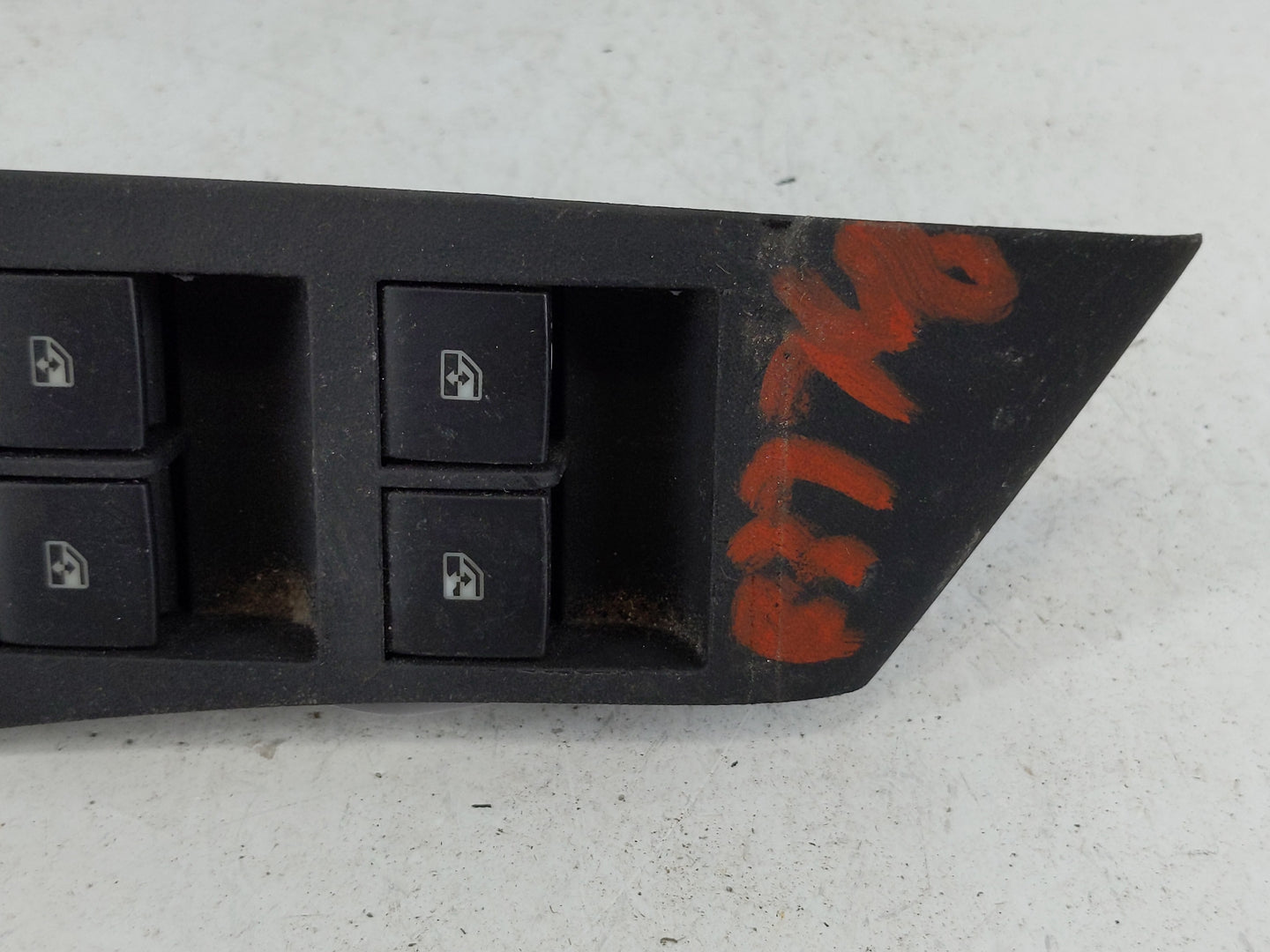2012-2014 Buick Verano Master Power Window Switch Replacement Driver Side Left P/N:22923492 Fits Fits 2011 2012 2013 2014 20