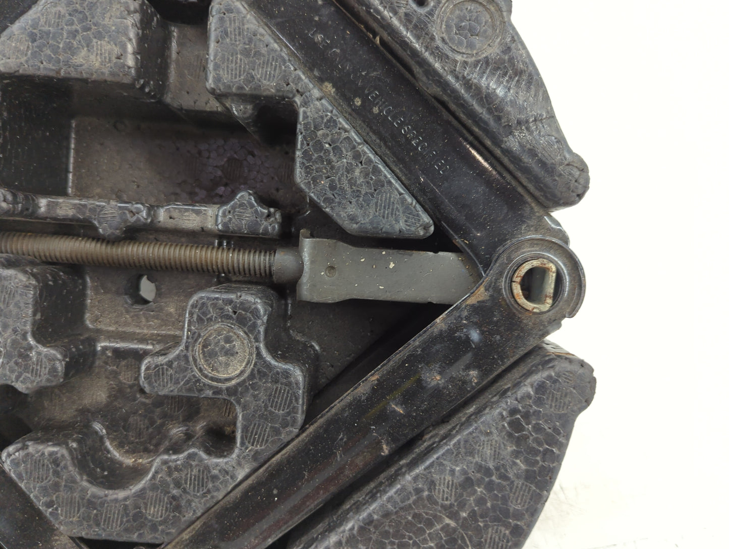 2014 Buick Verano Spare Scissor Car Jack - Oemusedautoparts1.com