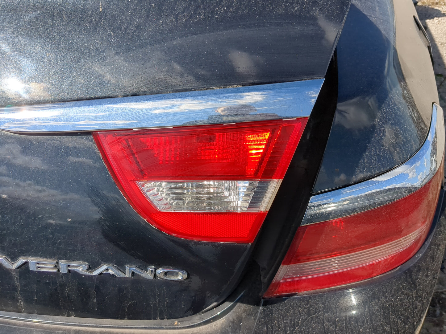 2012-2017 Buick Verano Passenger Right Side Deck Lid Mounted Tail Light 1183787 - Oemusedautoparts1.com