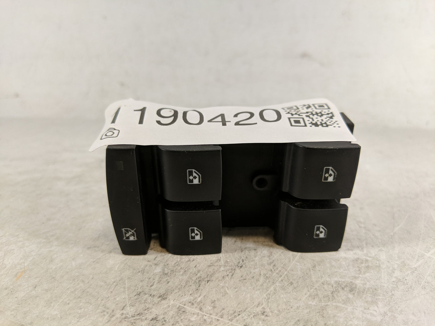 2012-2014 Buick Verano Master Power Window Switch Replacement Driver Side Left P/N:13305373 Fits Fits 2011 2012 2013 2014 20