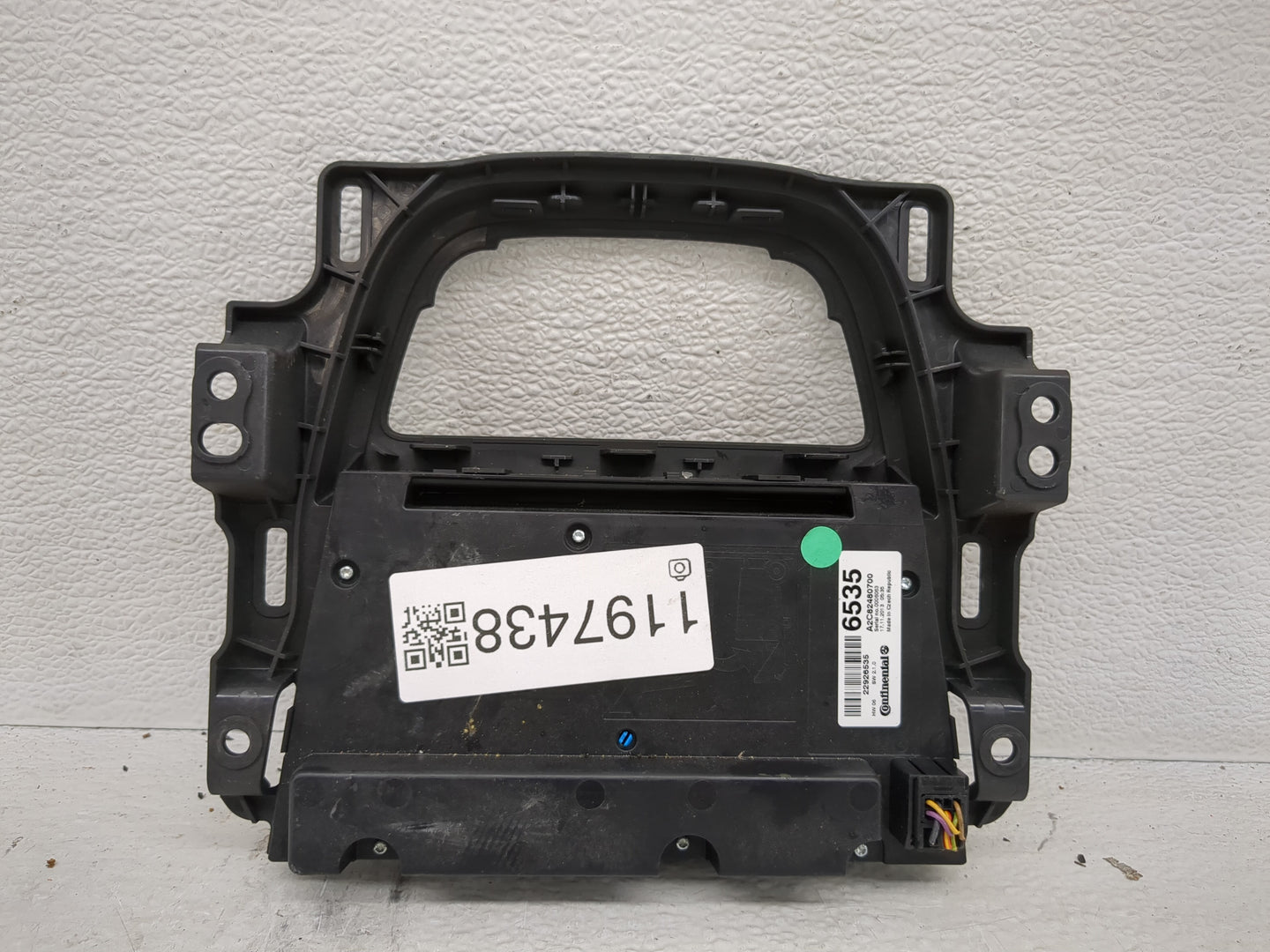 2012-2017 Buick Verano Climate Control Module Temperature AC/Heater Replacement P/N:22944958 Fits OEM Used Auto Parts - Oemu